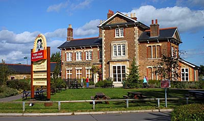 Stafferton Lodge at Braywick, Berkshire -  Nash Ford Publishing