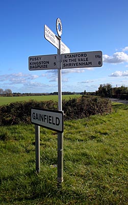 Gainfield, Berkshire (Oxfordshire) -  Nash Ford Publishing