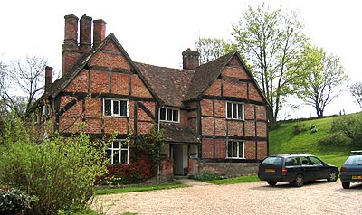 Brazenhead Manor at Sulhamstead -  Nash Ford Publishing
